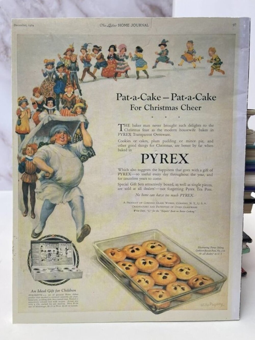 PYREX by Corning: A Collector's Guide (1993) Vintage Reference Book - Picture 2 of 6